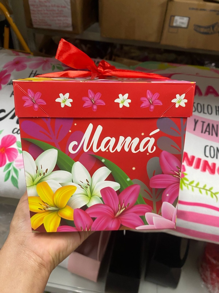 CAJA FELICIDADES MAMA roja