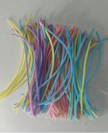 LIMPIA PIPAS 100 piezas por bolsa de Colores Mixtos